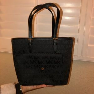 michael kors black purse